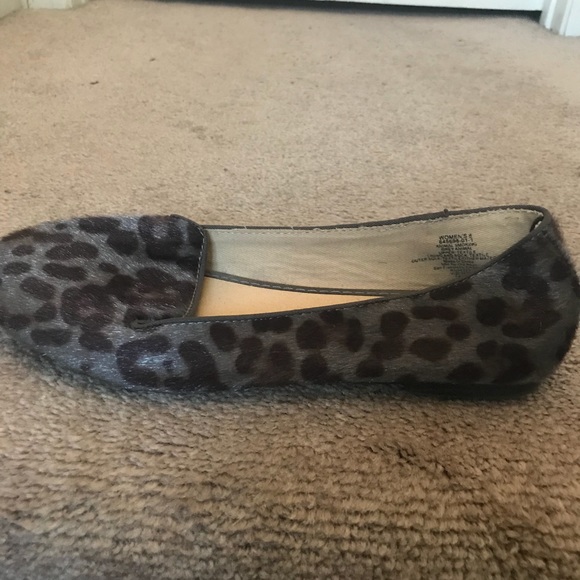 Woman’s Flat - Picture 2 of 3